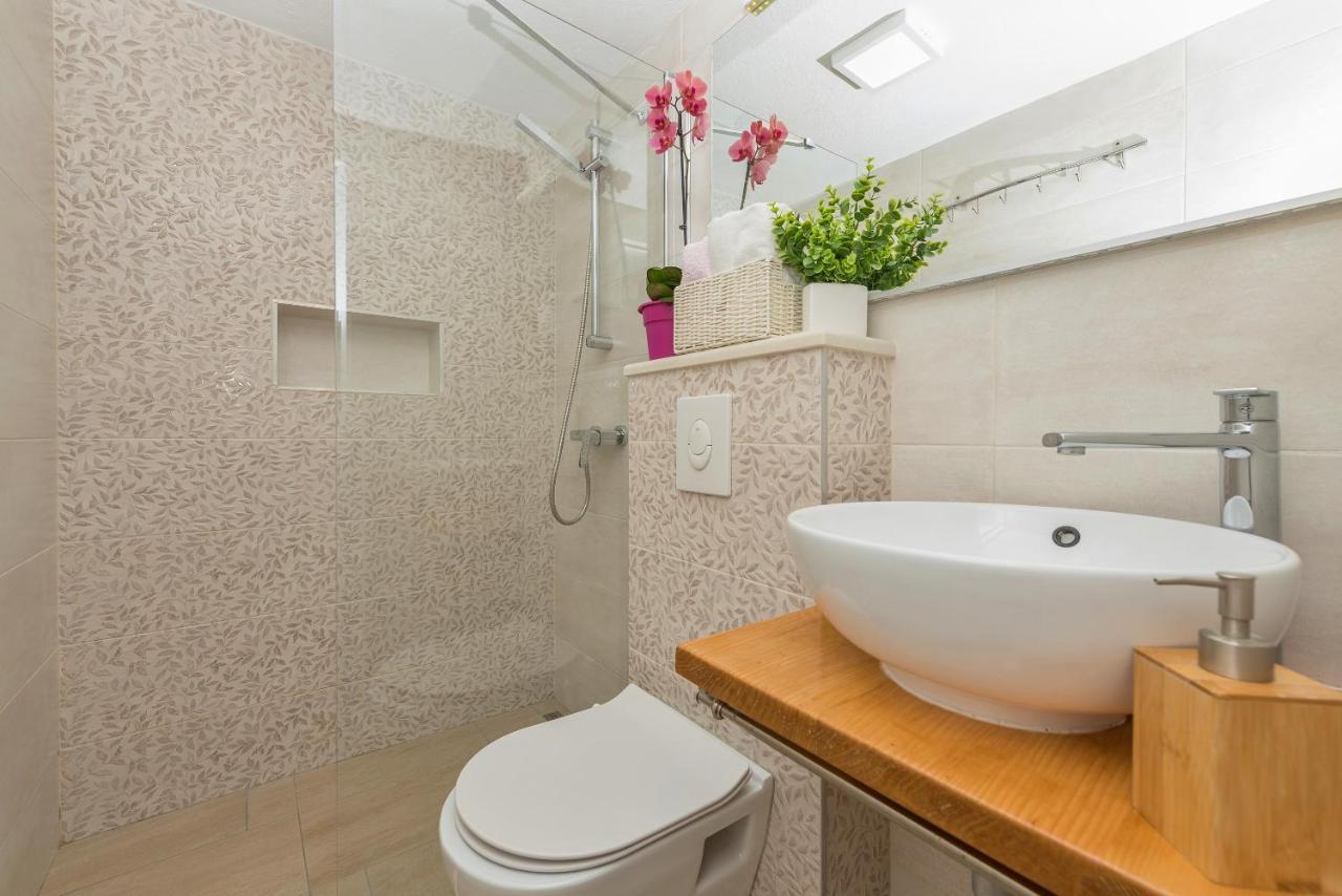 Premium Center Apartments Baska Voda Exterior photo